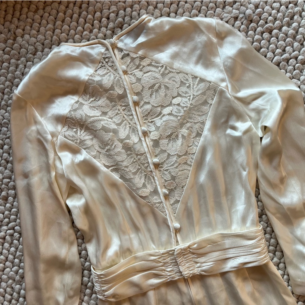 Vintage Liz Claiborne dresses satin ivory formal dress